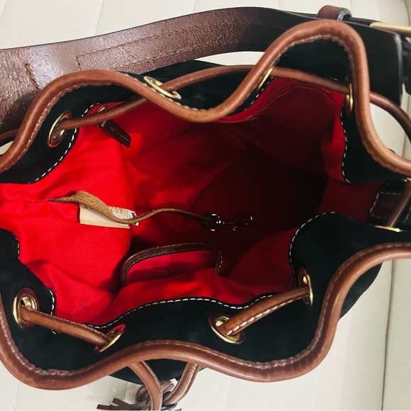 Dooney & Bourke EUC Suede bucket bag Black with dust bag - Picture 11 of 16